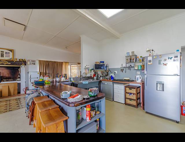 3 BEDROOM HOUSE FOR SALE IN HOOIKRAAL